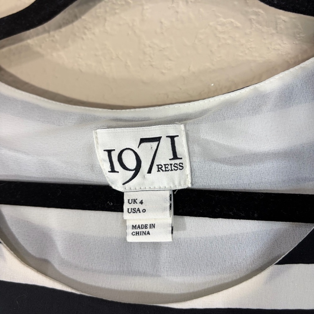 1971 Reiss Josephine Black White Striped 100% Silk Shift Dress Sz 0 Quiet Luxury - Picture 4 of 9